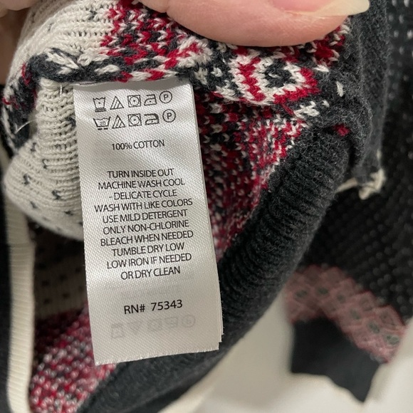 ASPEN - FAIR ISLE MOOSE SWEATER DARK GREY, RED& CREAM - Picture 2 of 4